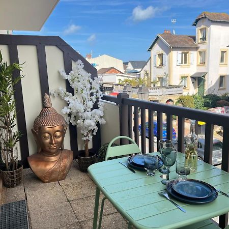 Appartement Hyper Centre De Cabourg Avec Balcon 외부 사진