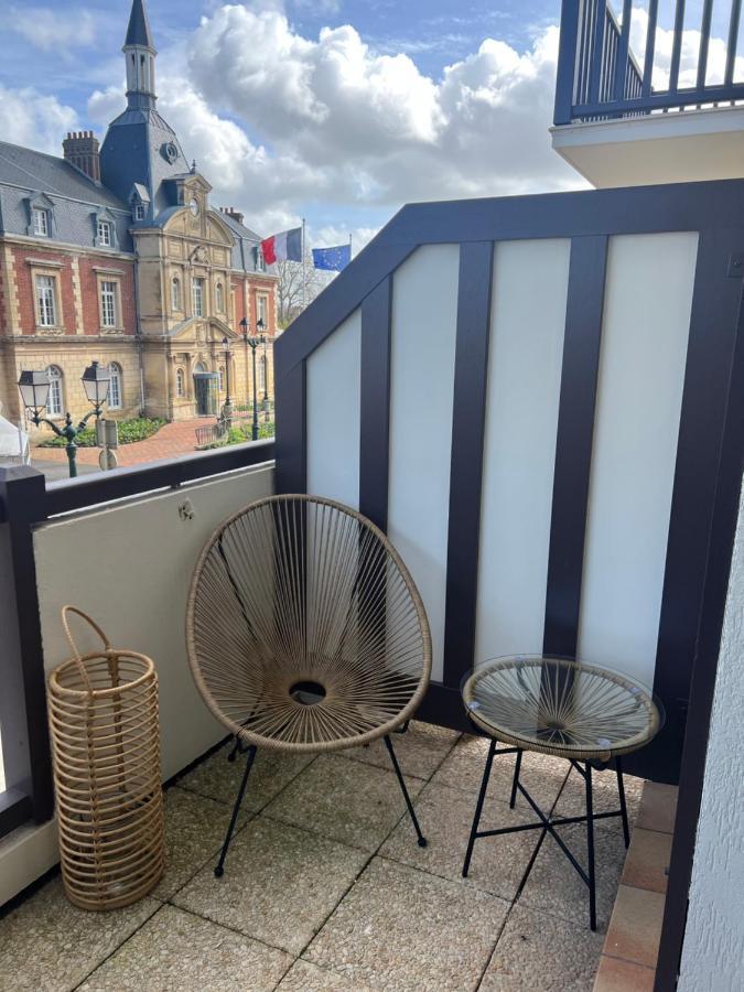 Appartement Hyper Centre De Cabourg Avec Balcon 외부 사진